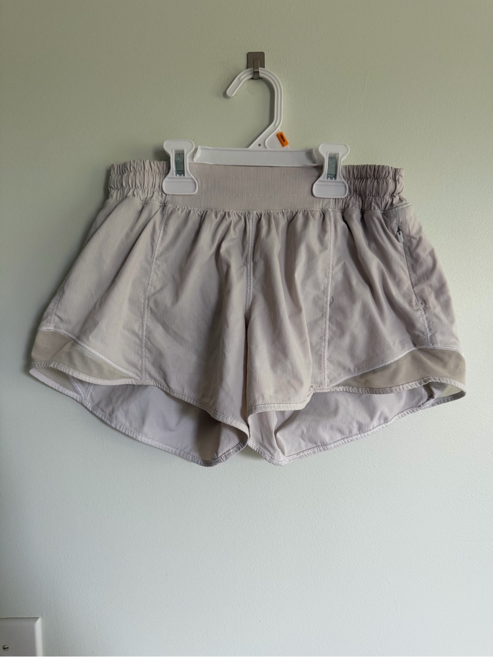 Lululemon Hotty Hot Short II Women's Athletic Shorts - Relaxed Fit Long 4”